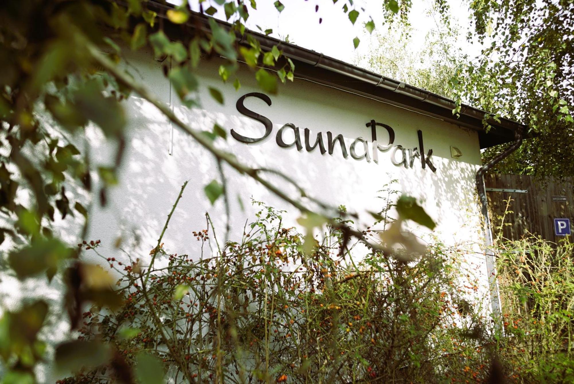 Saunapark Spa Lowyn Εξωτερικό φωτογραφία